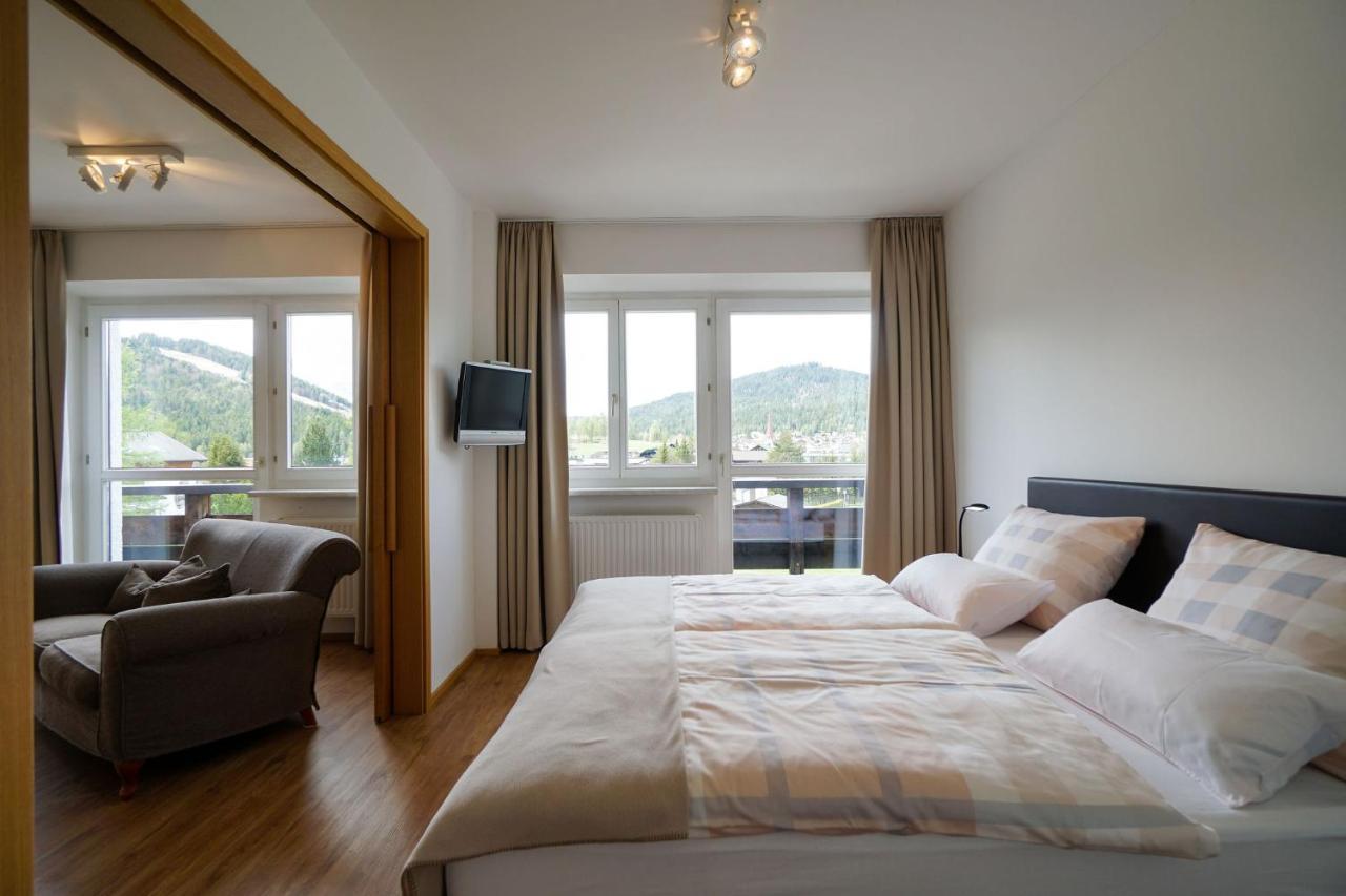 Hotel Berghof 3*